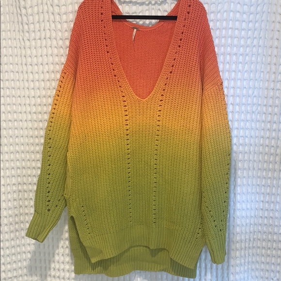 Free People sweater - Picture 2 of 3